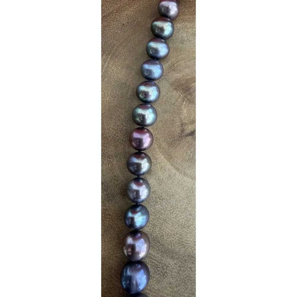 Genuine Peacock Tahitian Cultured Pearl Necklace with Sterling Silver Clasp - Picture 9 of 16